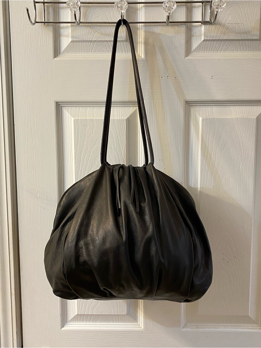 Hobo divine black soft leather pleated shoulder bags excellent condition clean - Picture 3 of 11